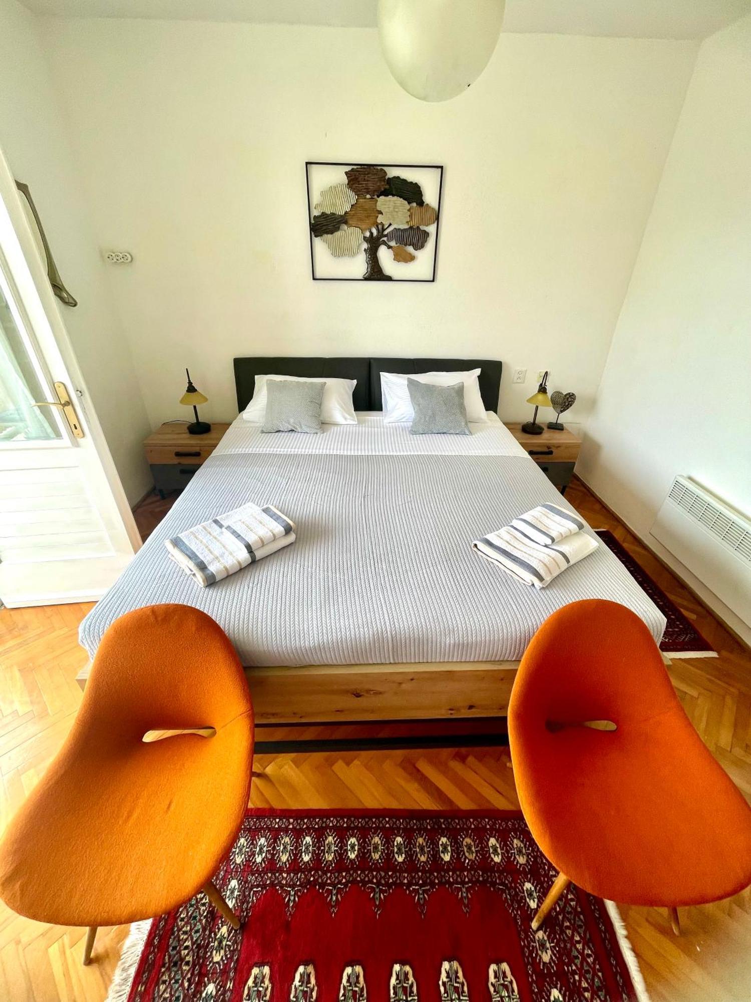 Dinka Old Town Apartment With Sea View Trogir Exterior photo